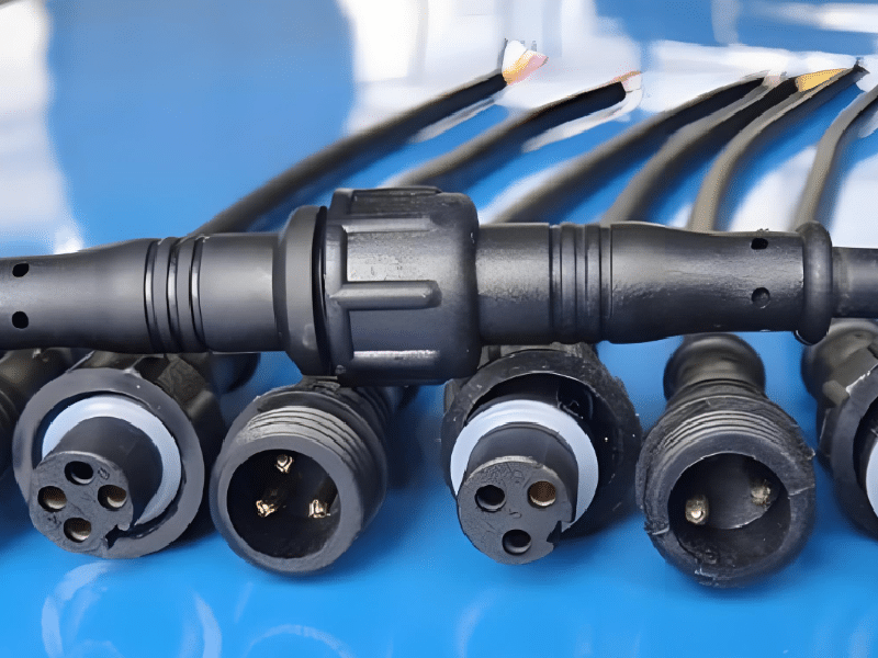 Perakitan Kabel Tipe M Tahan Air