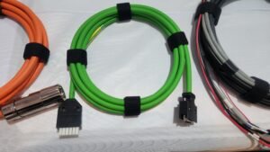 Personalización: Análisis de los materiales y estructuras de los mazos de cables de automatización industrial de alta flexibilidad