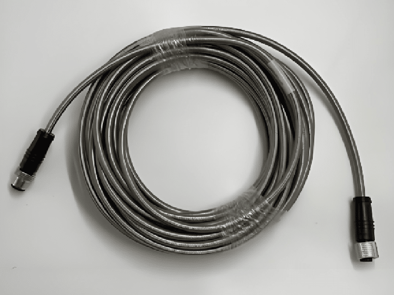 كابل محوري لتوزيع الطاقة متحد المحور